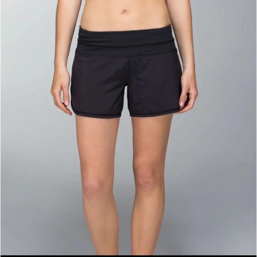 Lululemon Groovy Run Shorts Black Athletic Running Gym Shorts Size 6